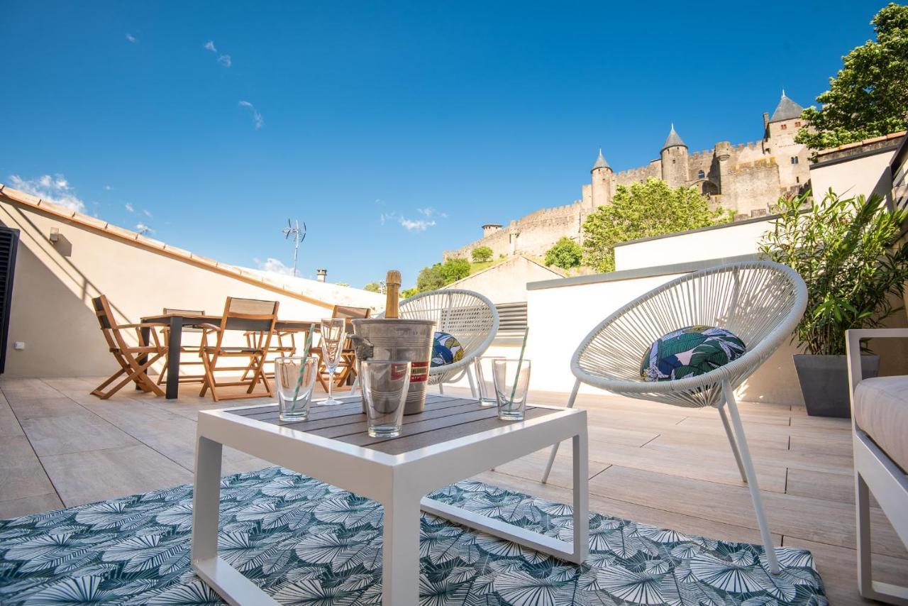 La Terrasse De La Tour Pinte. *
